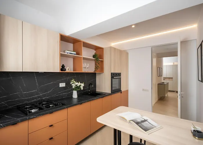Apartment North By Urbanesq Cortina K