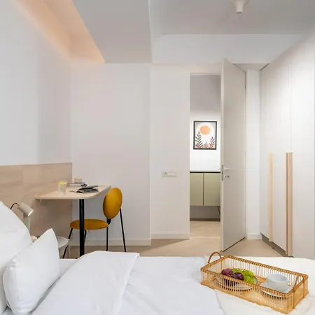 North By Urbanesq Cortina K * Бухарест