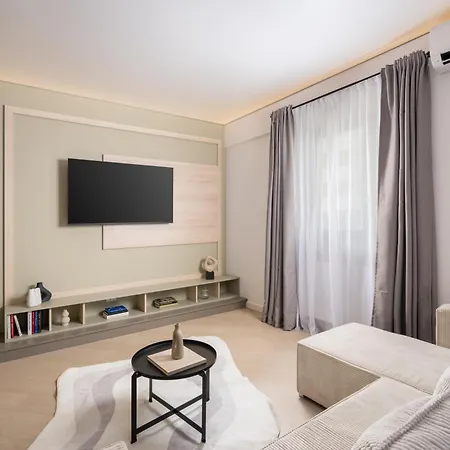 North By Urbanesq Cortina K Appartement *